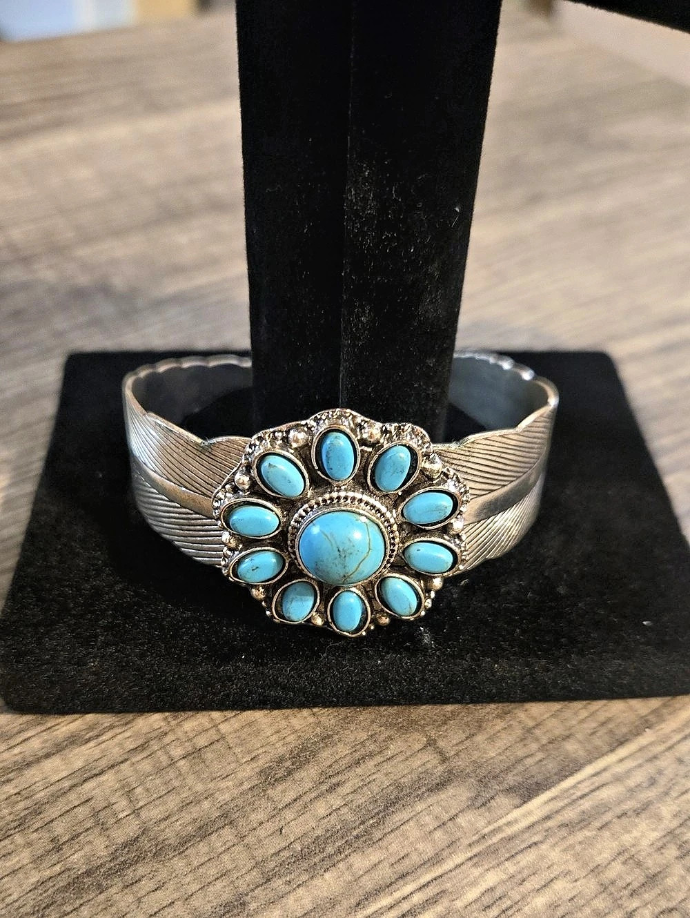 Turquoise Stone Cuff Bracelet in Blue & Silver